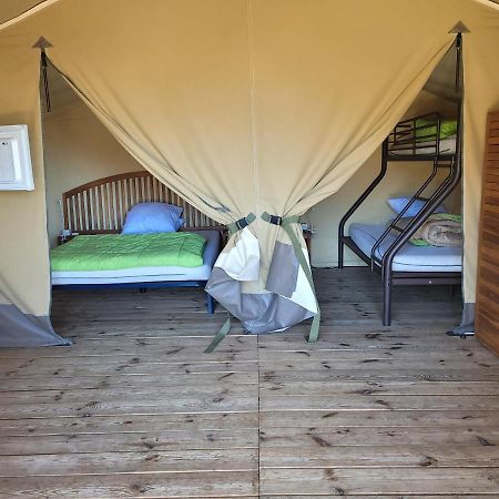 Camping Les Chenes Verts Meschers-sur-Gironde Εξωτερικό φωτογραφία