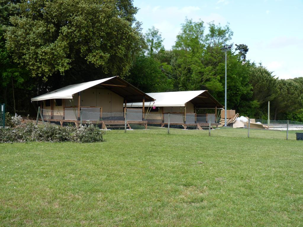 Camping Les Chenes Verts Meschers-sur-Gironde Εξωτερικό φωτογραφία