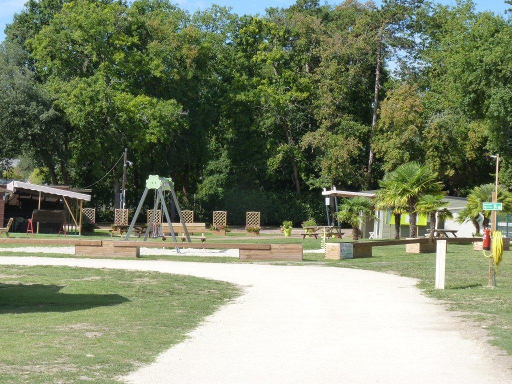 Camping Les Chenes Verts Meschers-sur-Gironde Εξωτερικό φωτογραφία